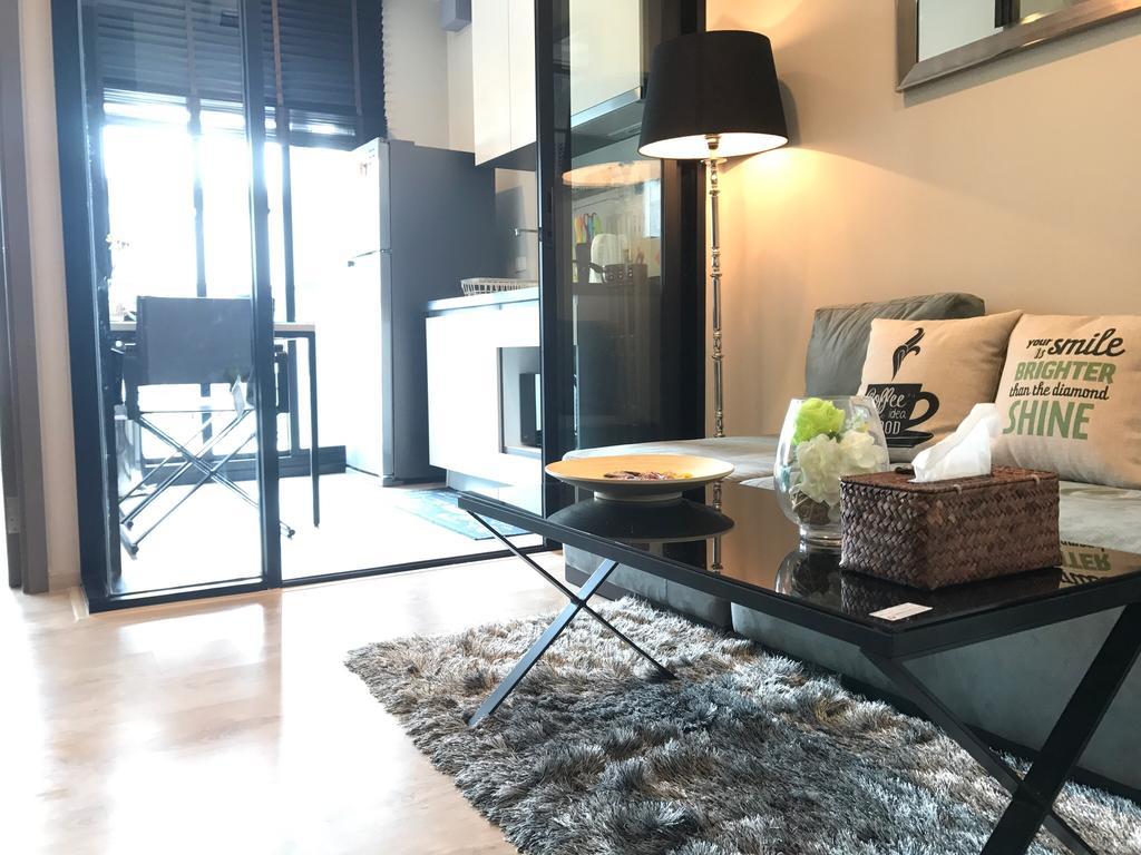 The Base Highfl Seaview Pattaya Exterior foto
