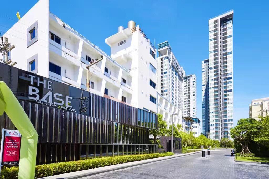 The Base Highfl Seaview Pattaya Exterior foto